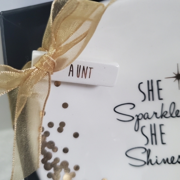 Grasslands Road She Sparkles She Shines Aunt Ceramic Gold Trinket Dish NIB - Picture 2 of 8